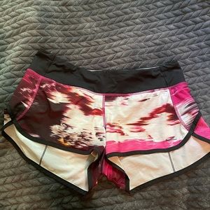 Lululemon Speed Up Shorts